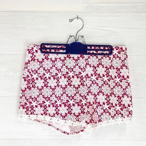 Umgee Floral Lace High Rise Waist Scalloped Hem Shorts